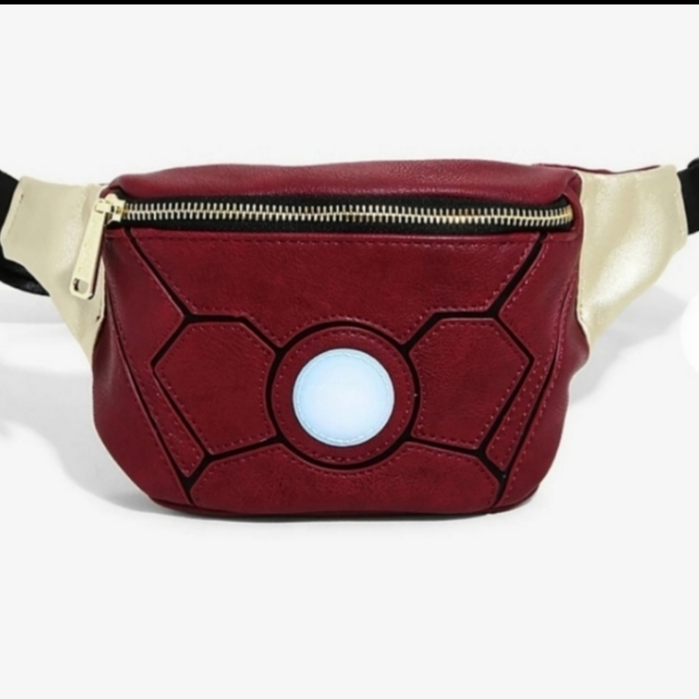 NWT Loungefly Marvel Iron Man Fanny Pack - Picture 7 of 7